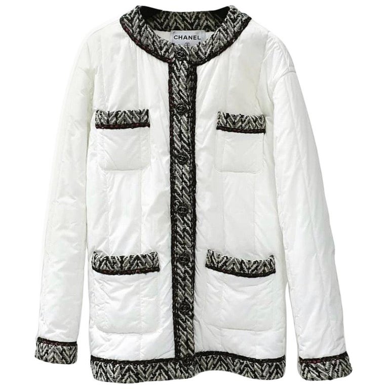 Chanel 18A White Black Tweed Quilt Puffer Jacket Coat