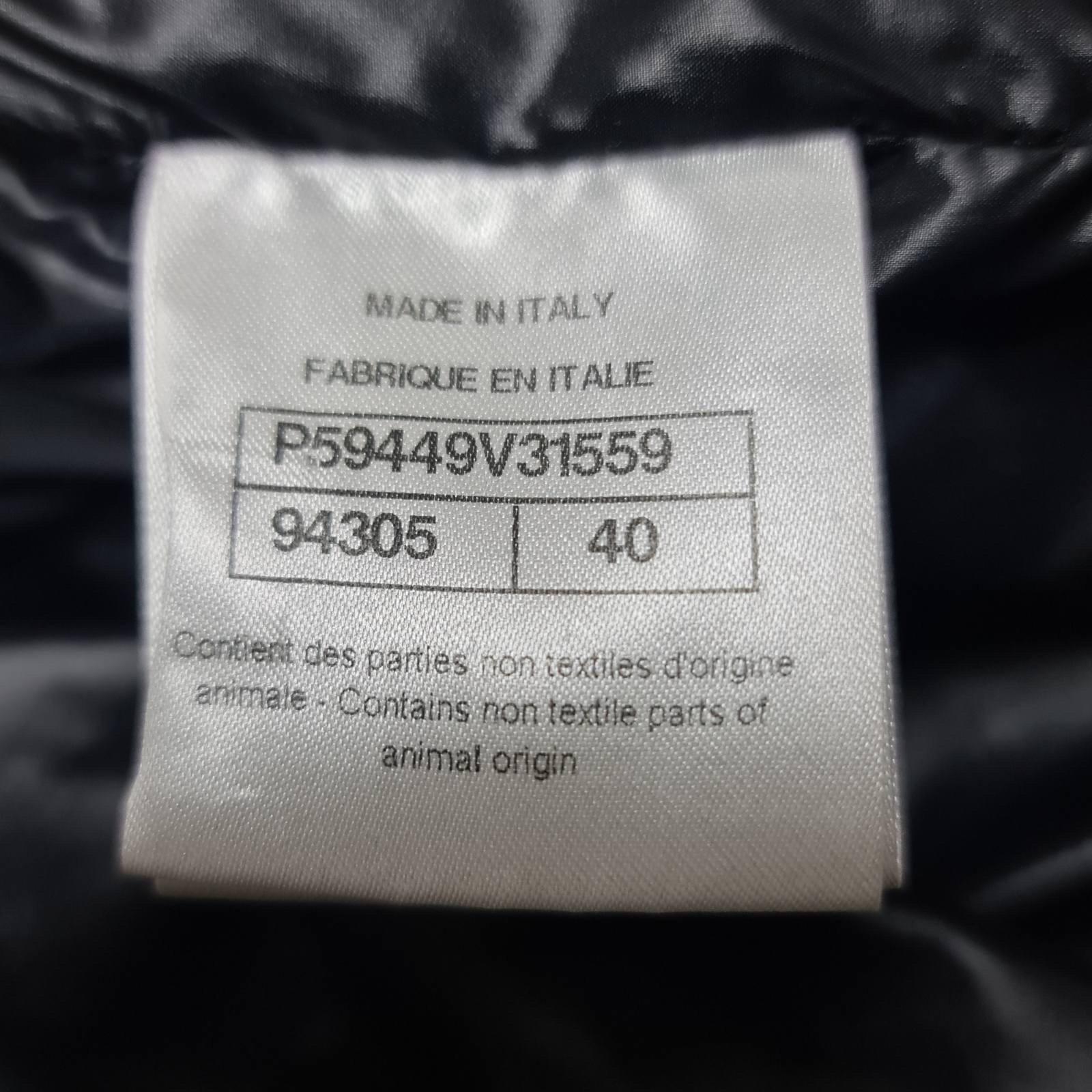 CHANEL 18B Coco Neige Ribbon Tweed Puffer Jacket For Sale 1