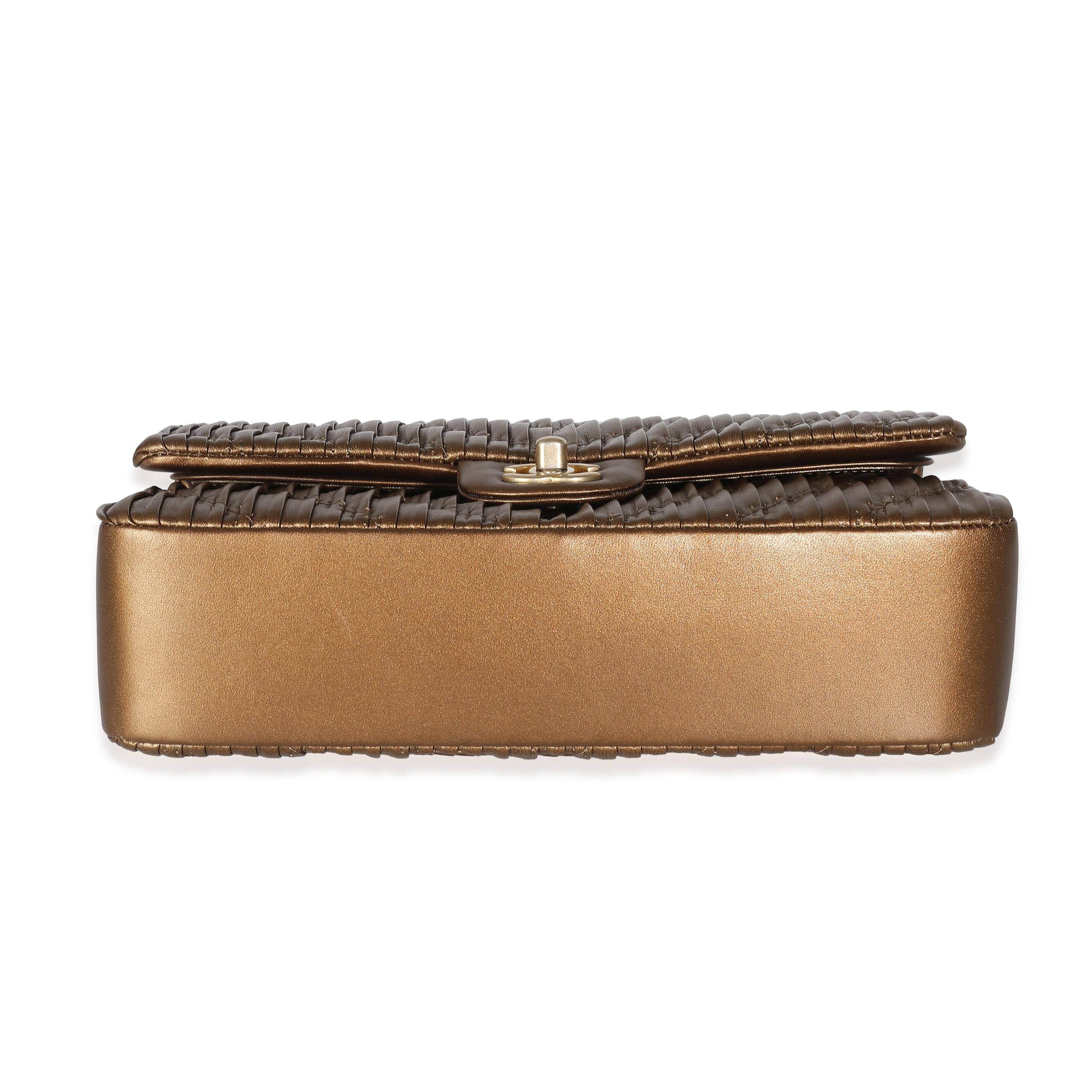 Chanel 18C Bronze Chevron Pleated Calfskin Medium Classic Double Flap Bag For Sale 3