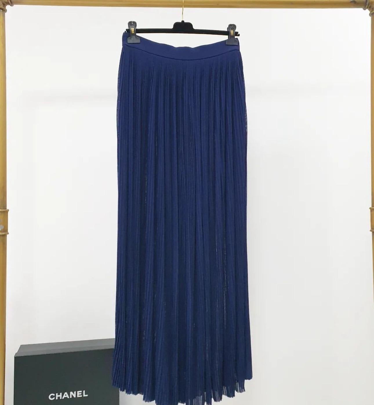 CHANEL 18C Greece Runway Navy Blue Wide Leg Pants Trousers In Good Condition In Krakow, PL