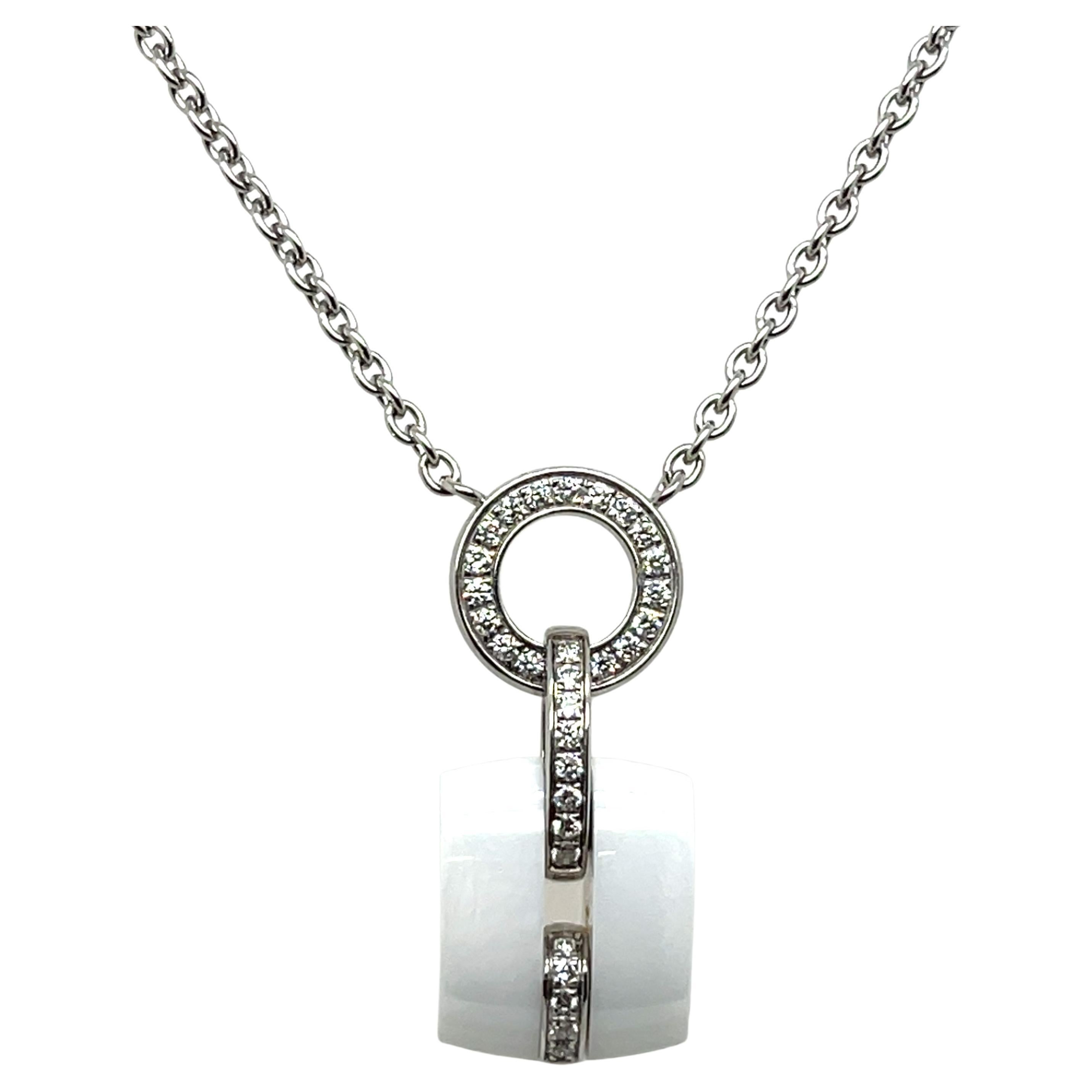 CHANEL 18ct White Gold Diamond Necklace – U38888