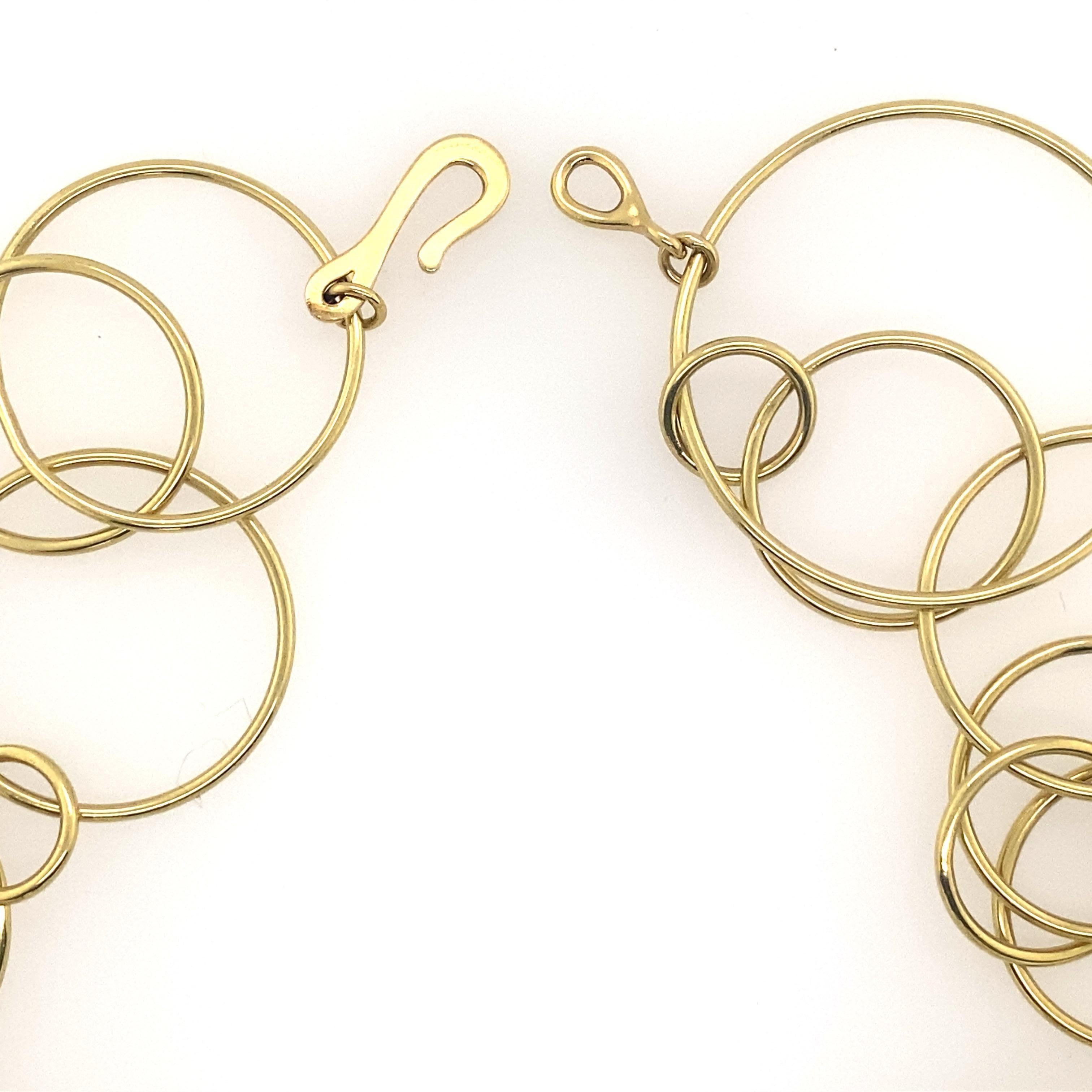 Women's Chanel 18k Gold Hoop link Necklace For Sale