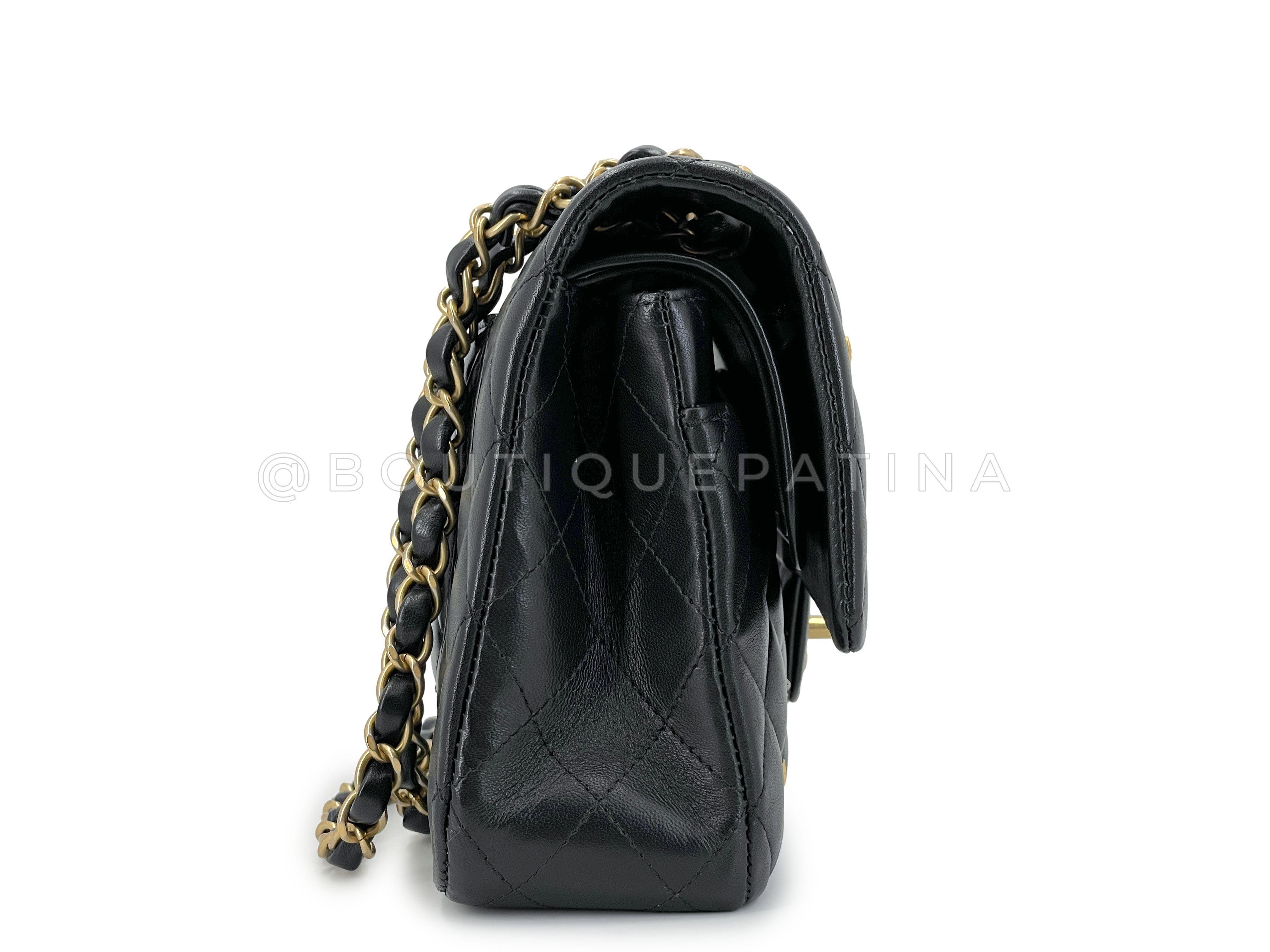 Women's Chanel 18K Lucky Heart Charms Medium Classic Double Flap Bag Black 67513 For Sale