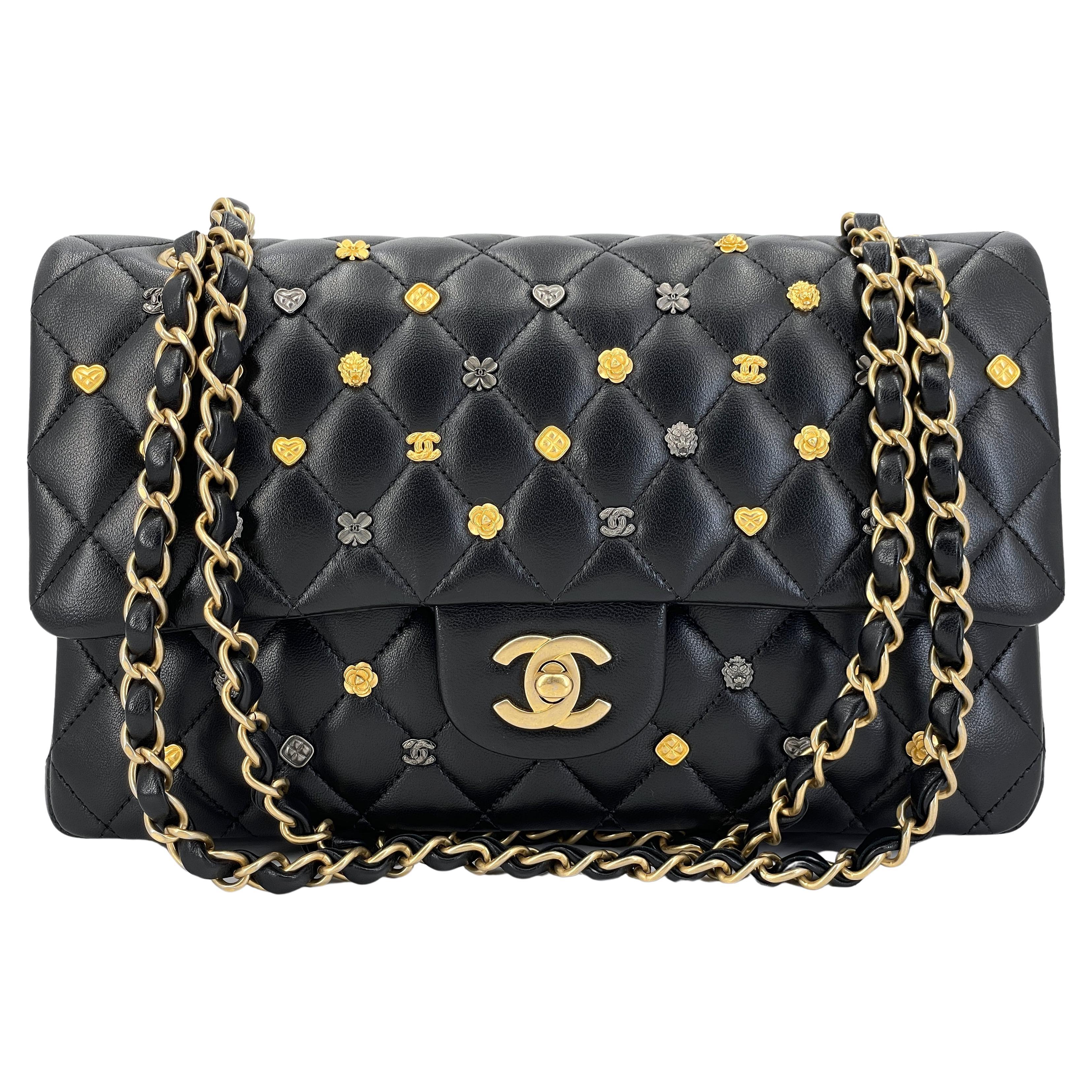 Chanel 18K Lucky Heart Charms Medium Classic Double Flap Bag Black 67513 For Sale