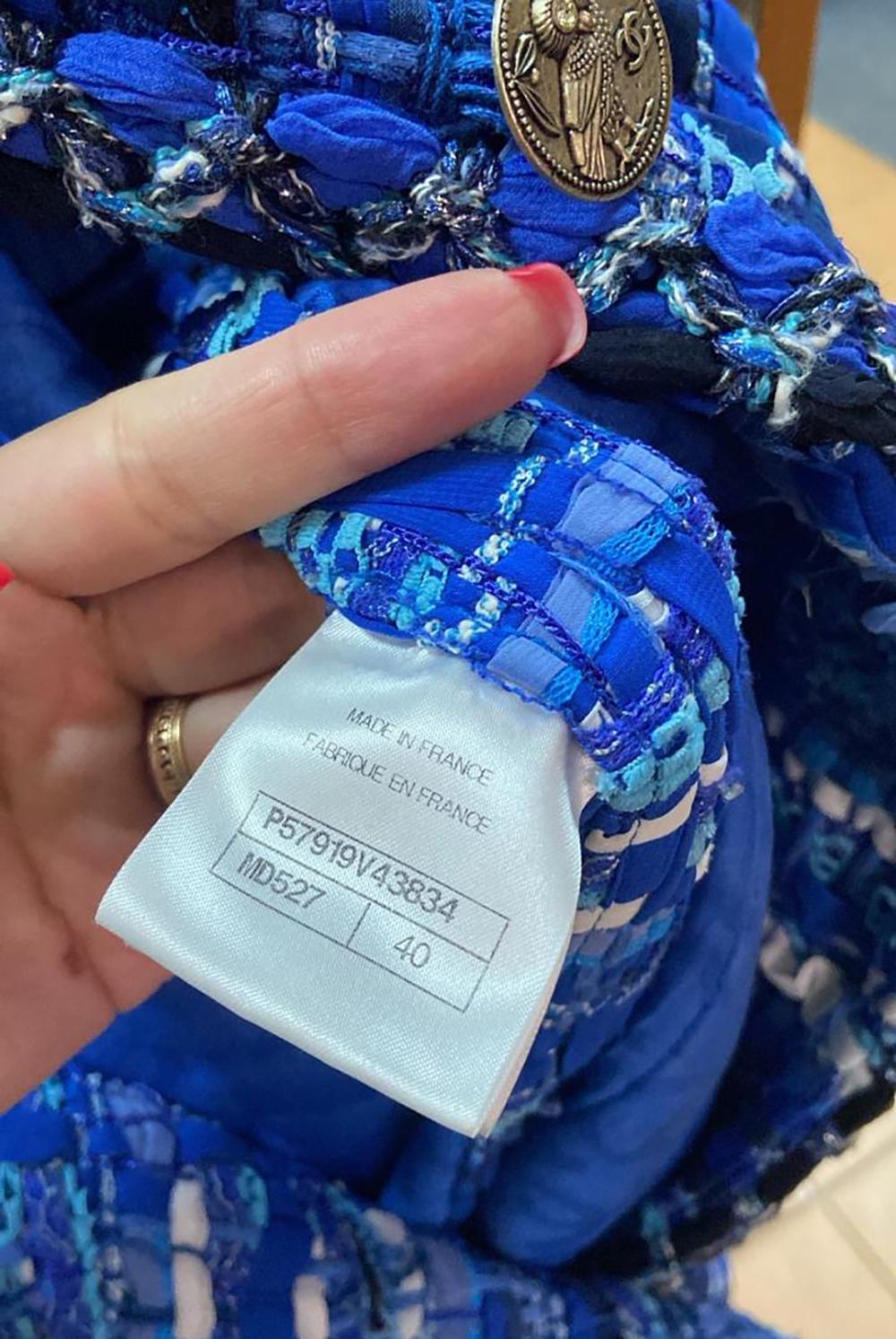Chanel 18K$ Paris / Grèce Veste en tweed à ruban azur 40 FR en vente 7