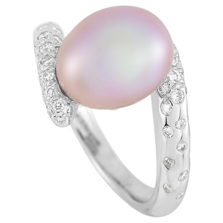 Chanel 18K White Gold Diamond and Pearl Ring