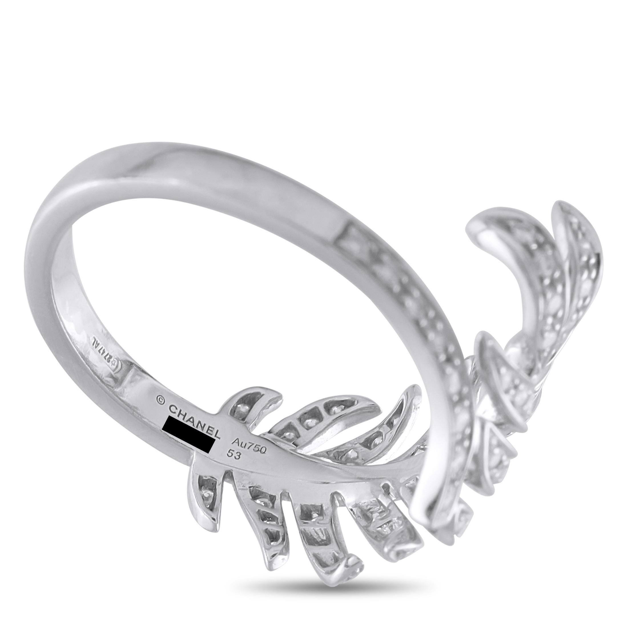 Chanel 18K White Gold Diamond Ring In condizioni ottime in vendita a Southampton, PA