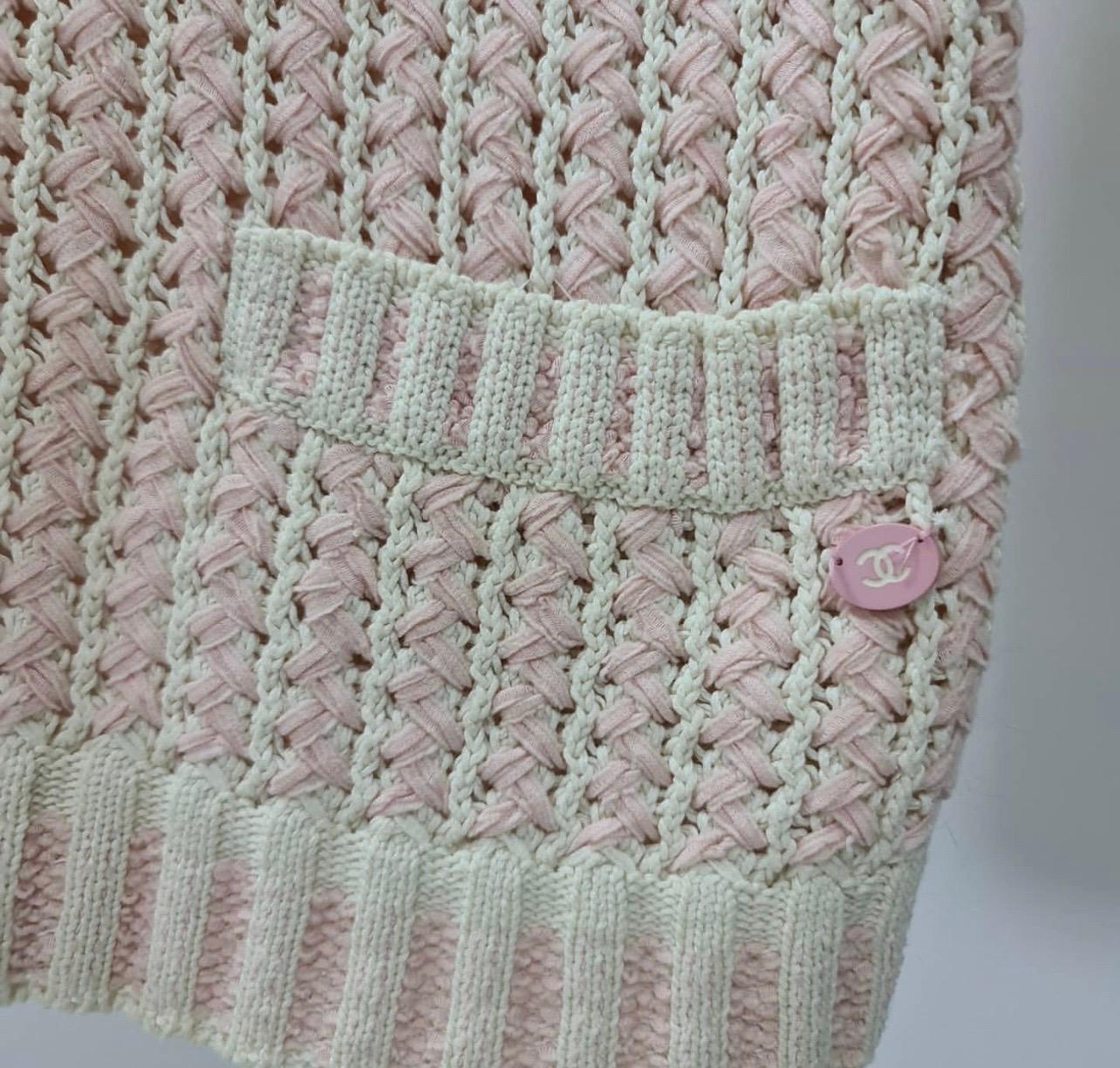 Chanel 18P Pink Knitted Top Skirt Set For Sale 1