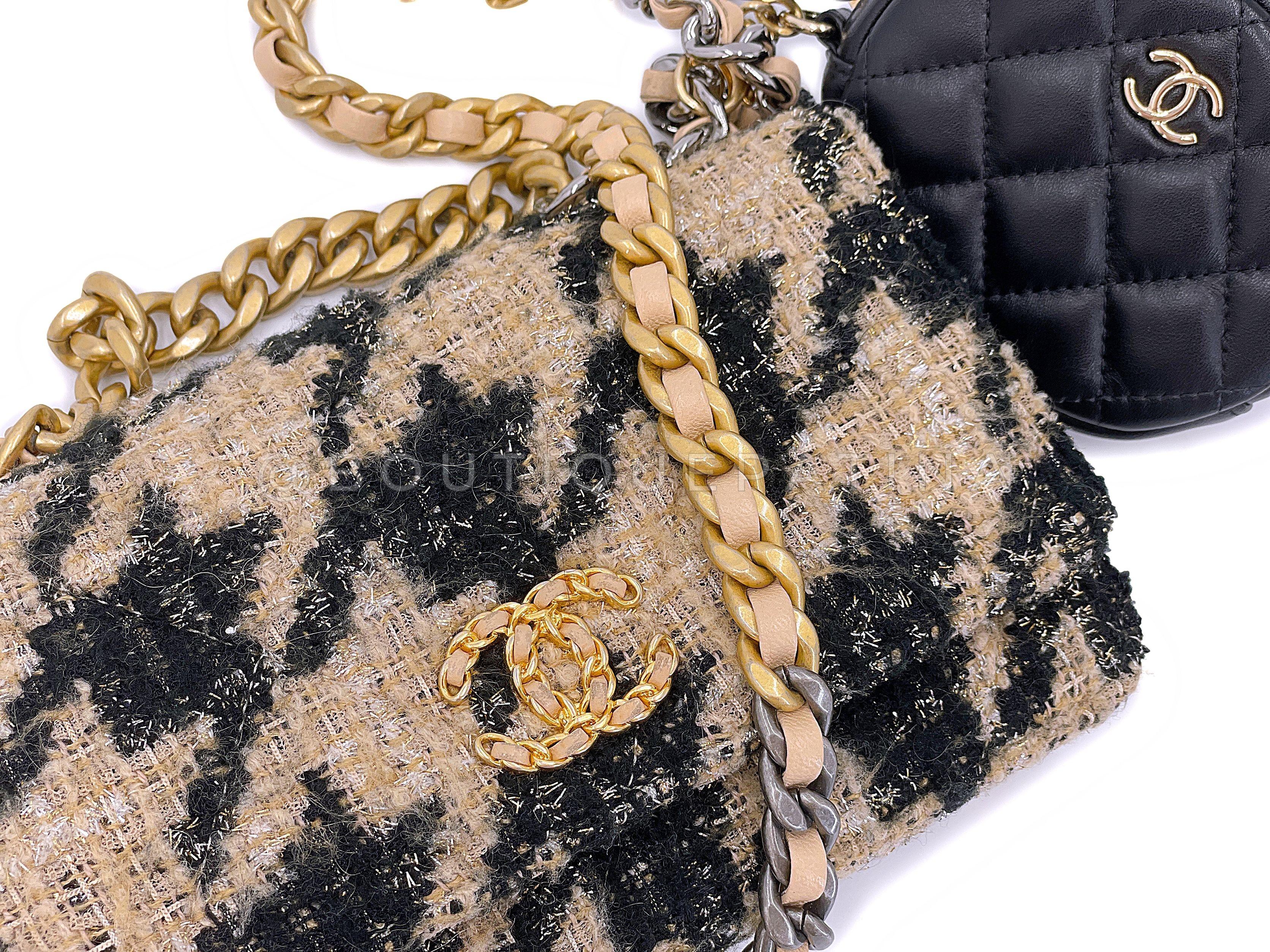 Chanel 19 19K Beige-Black Houndstooth Wallet on Chain WOC Bag Set 67757 For Sale 4