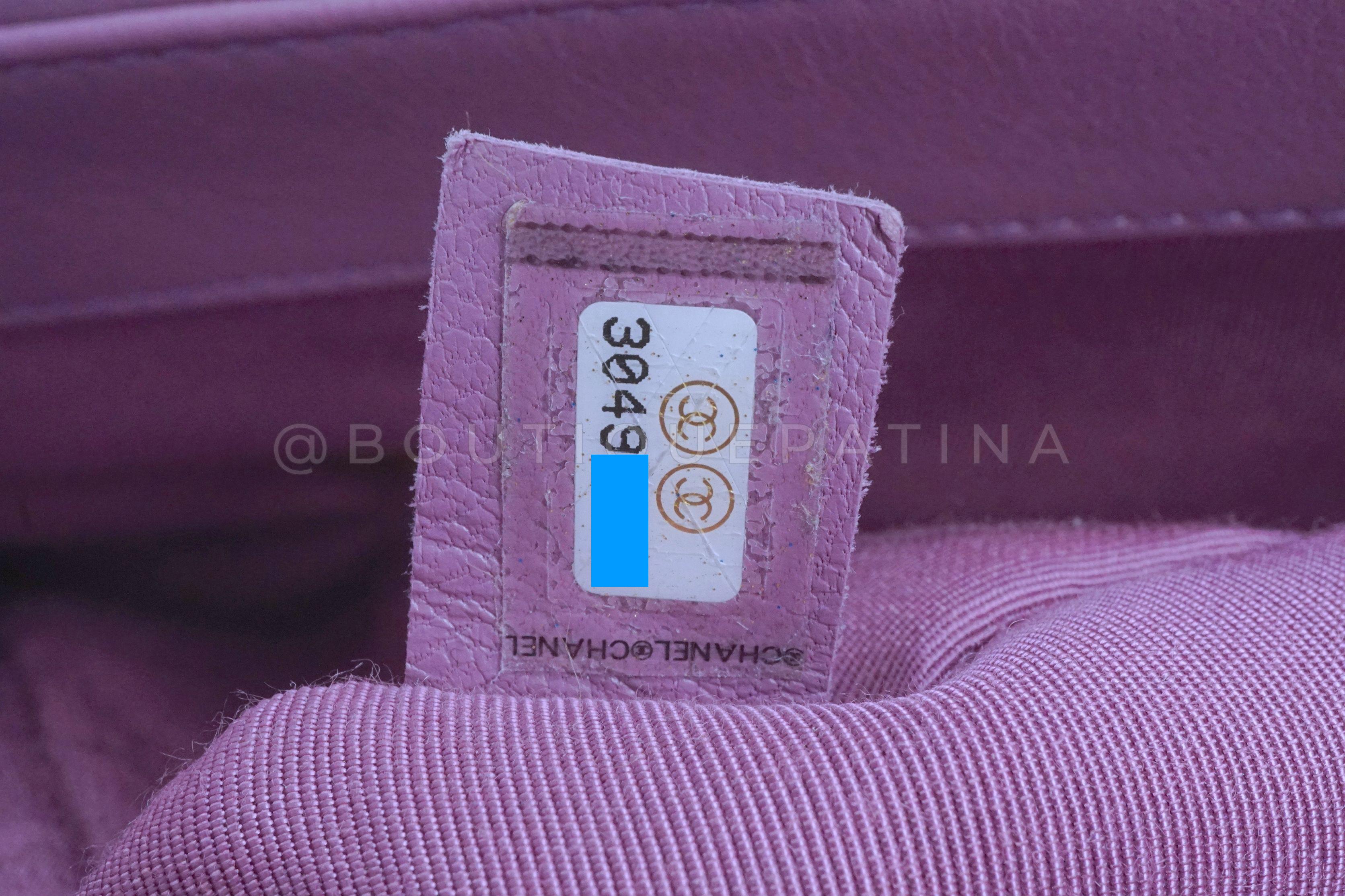Chanel 19 20B Lavender Mauve Medium Flap Bag 65463 For Sale 6