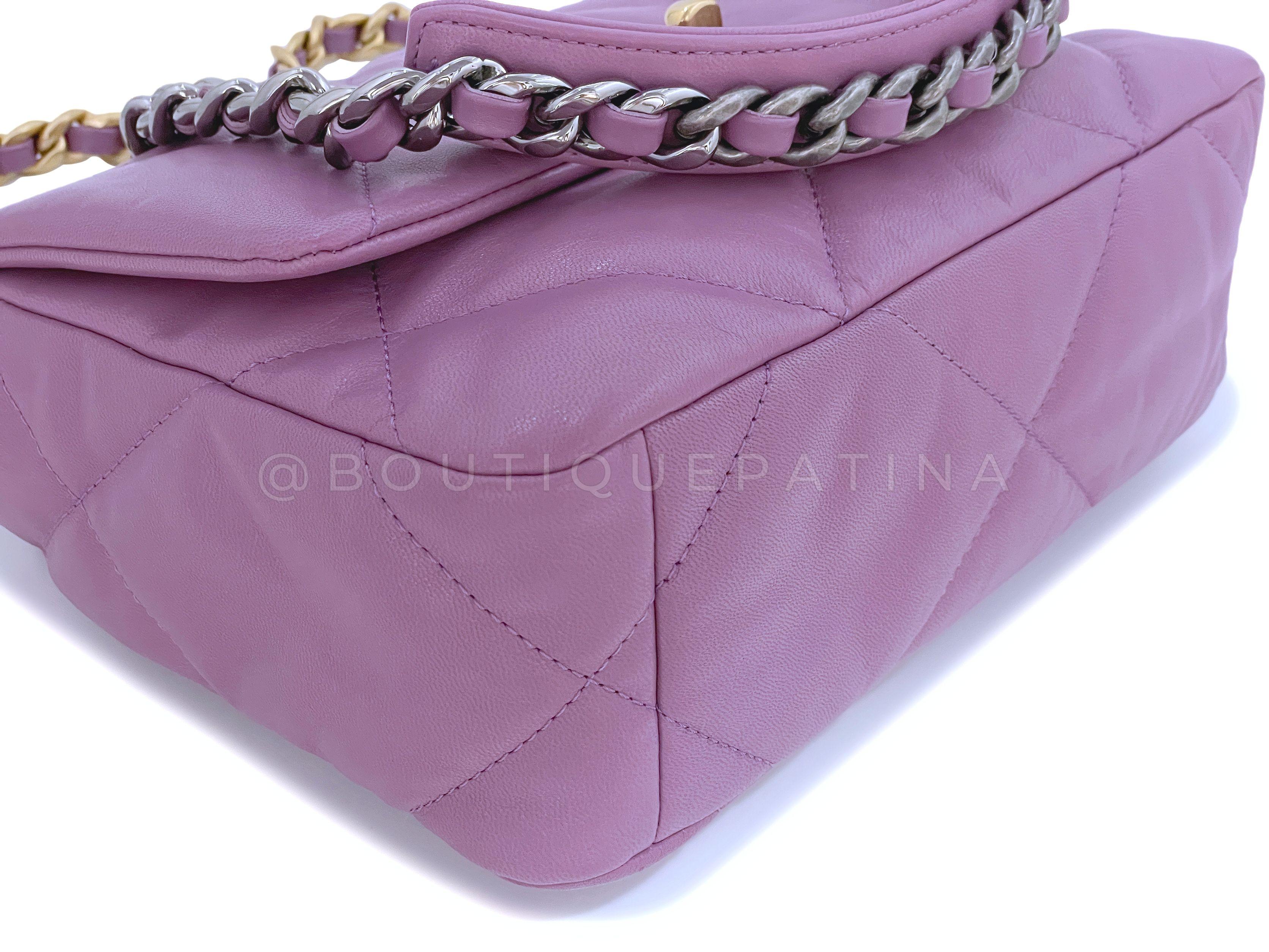 Women's Chanel 19 20B Lavender Mauve Medium Flap Bag 65463 For Sale