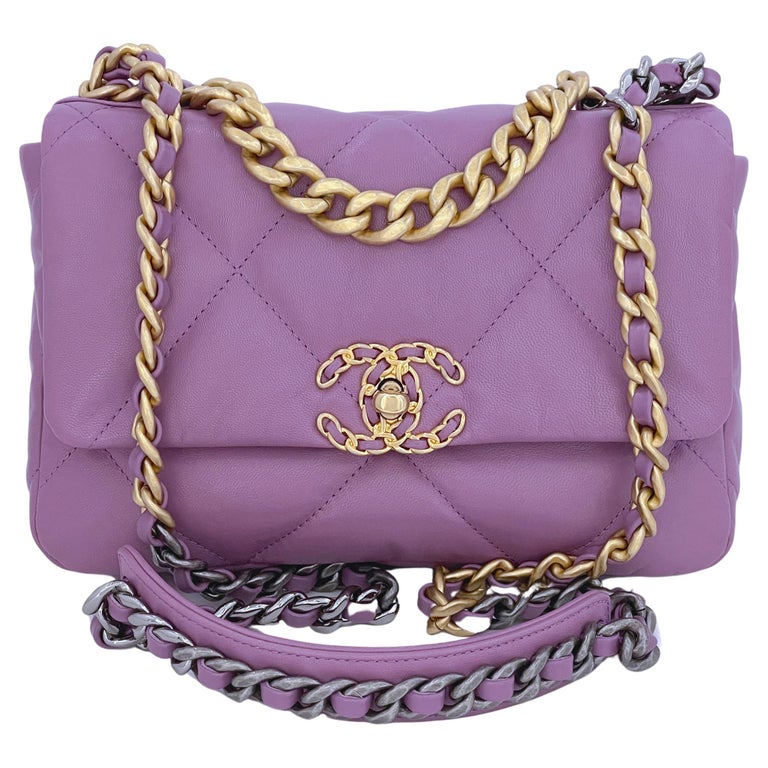 Chanel 19 20B Lavender Mauve Medium Flap Bag 65463 For Sale at 1stDibs