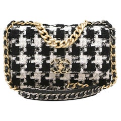 CHANEL 19 Tasche aus zweifarbigem Tweed