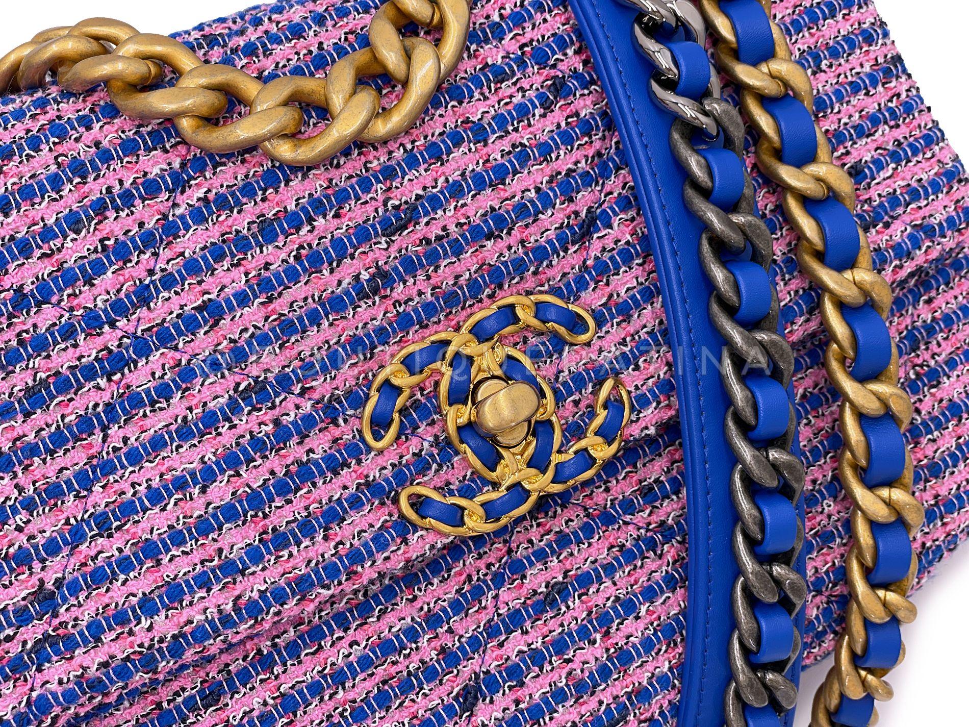 Chanel 19 Bag Violet/Blue/Pink Tweed Small-Medium Flap 67994 For Sale 6