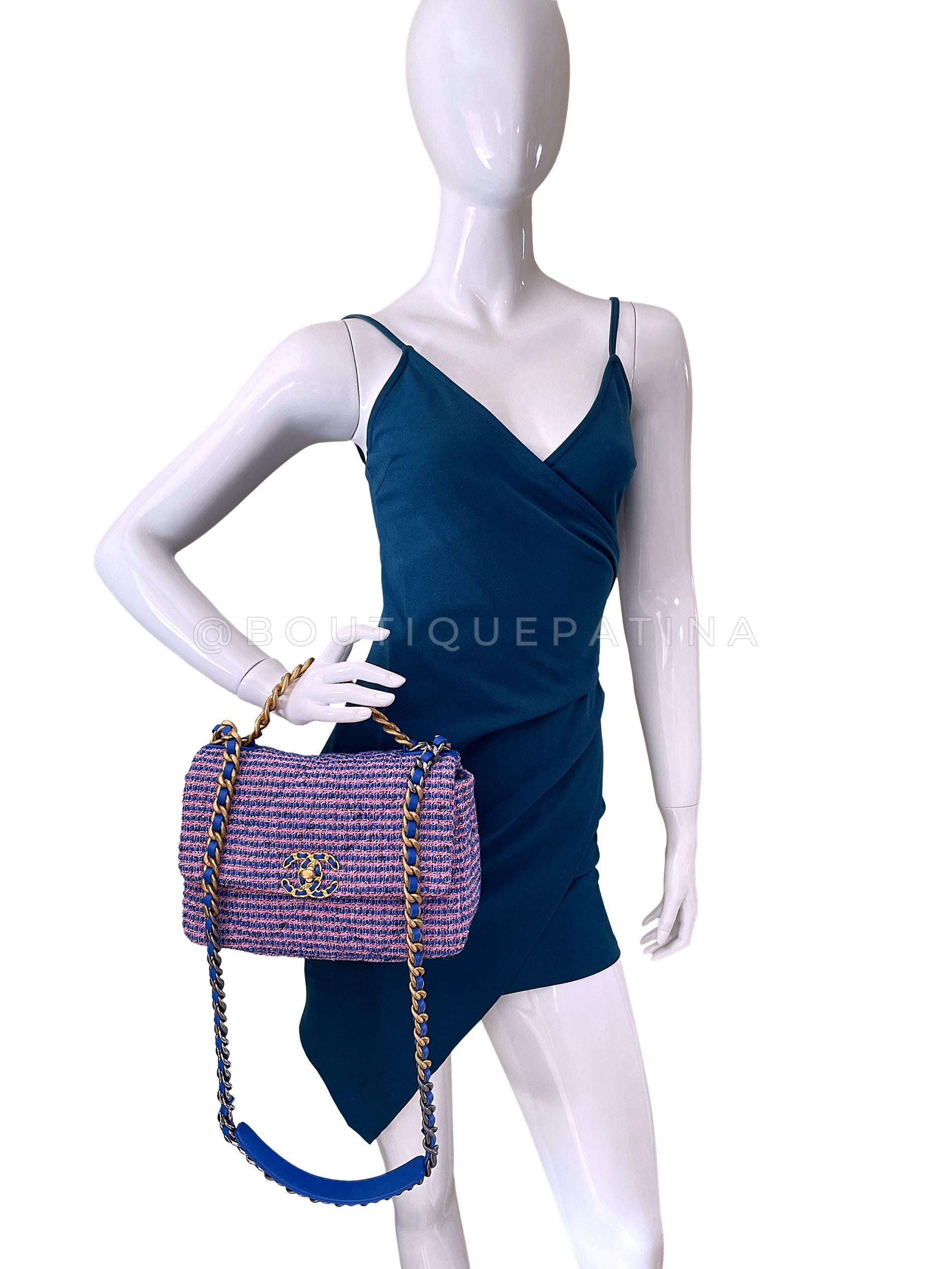 Chanel 19 - Sac à rabat en tweed violet/bleu/rose avec petit médium 67994 en vente 12
