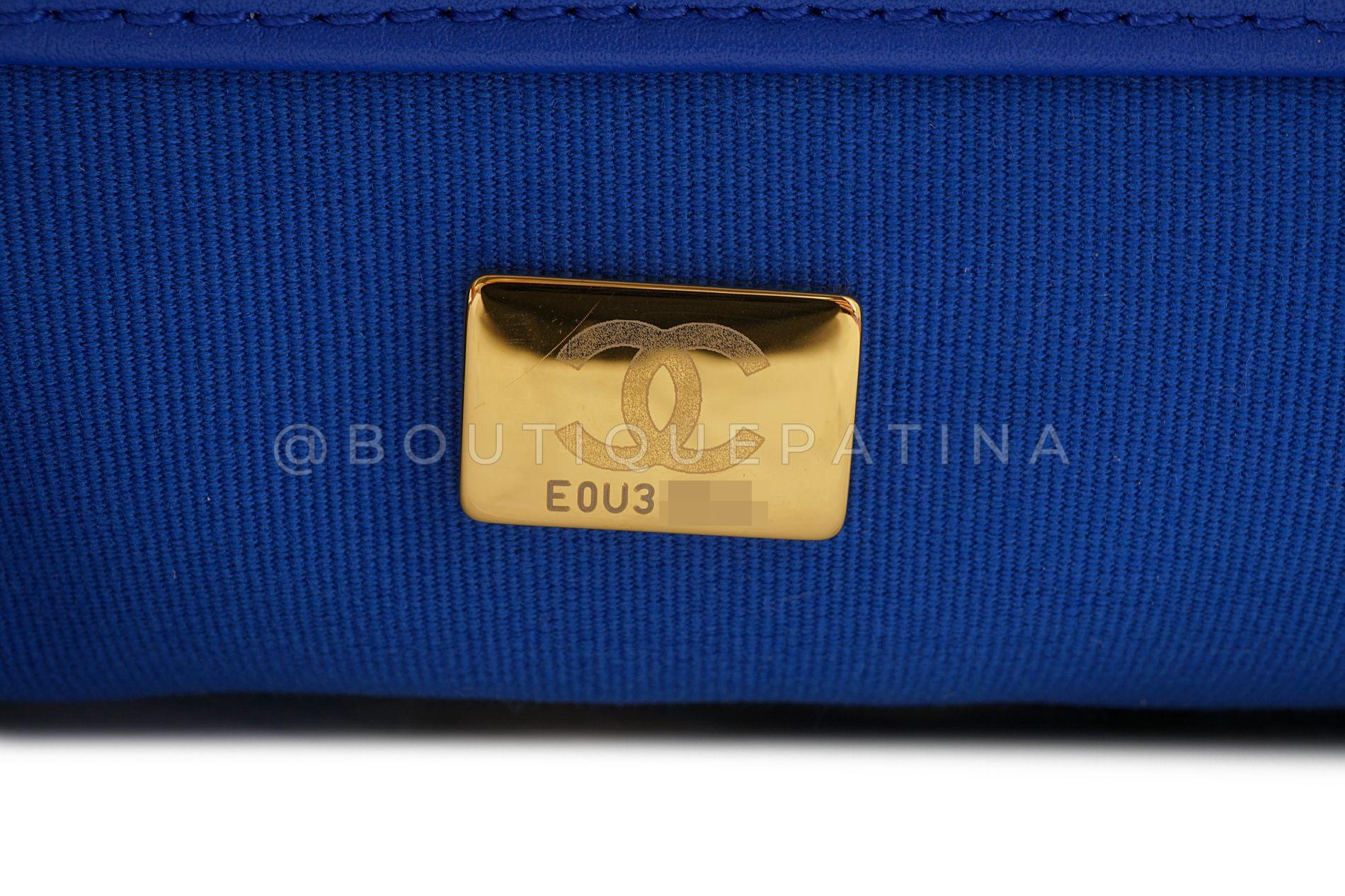 Chanel 19 Bag Violet/Blue/Pink Tweed Small-Medium Flap 67994 For Sale 4