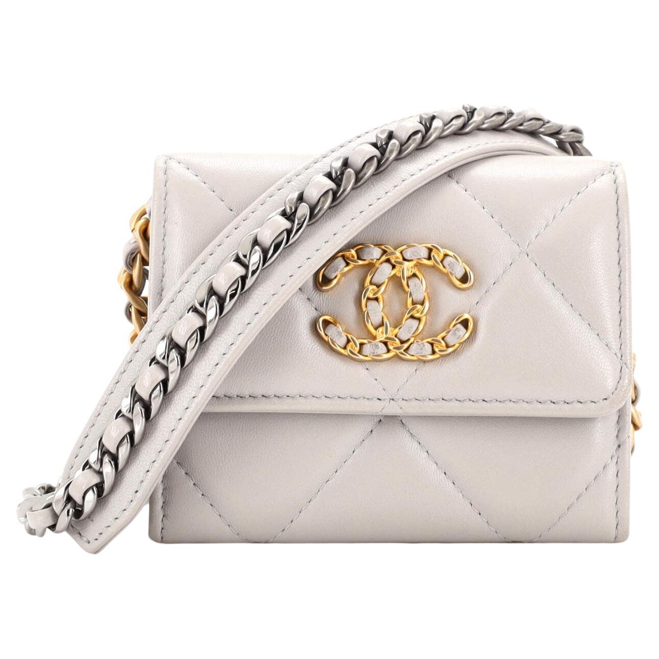 Chanel 19 Card Holder on Chain Quilted Lambskin For Sale - 1stDibs