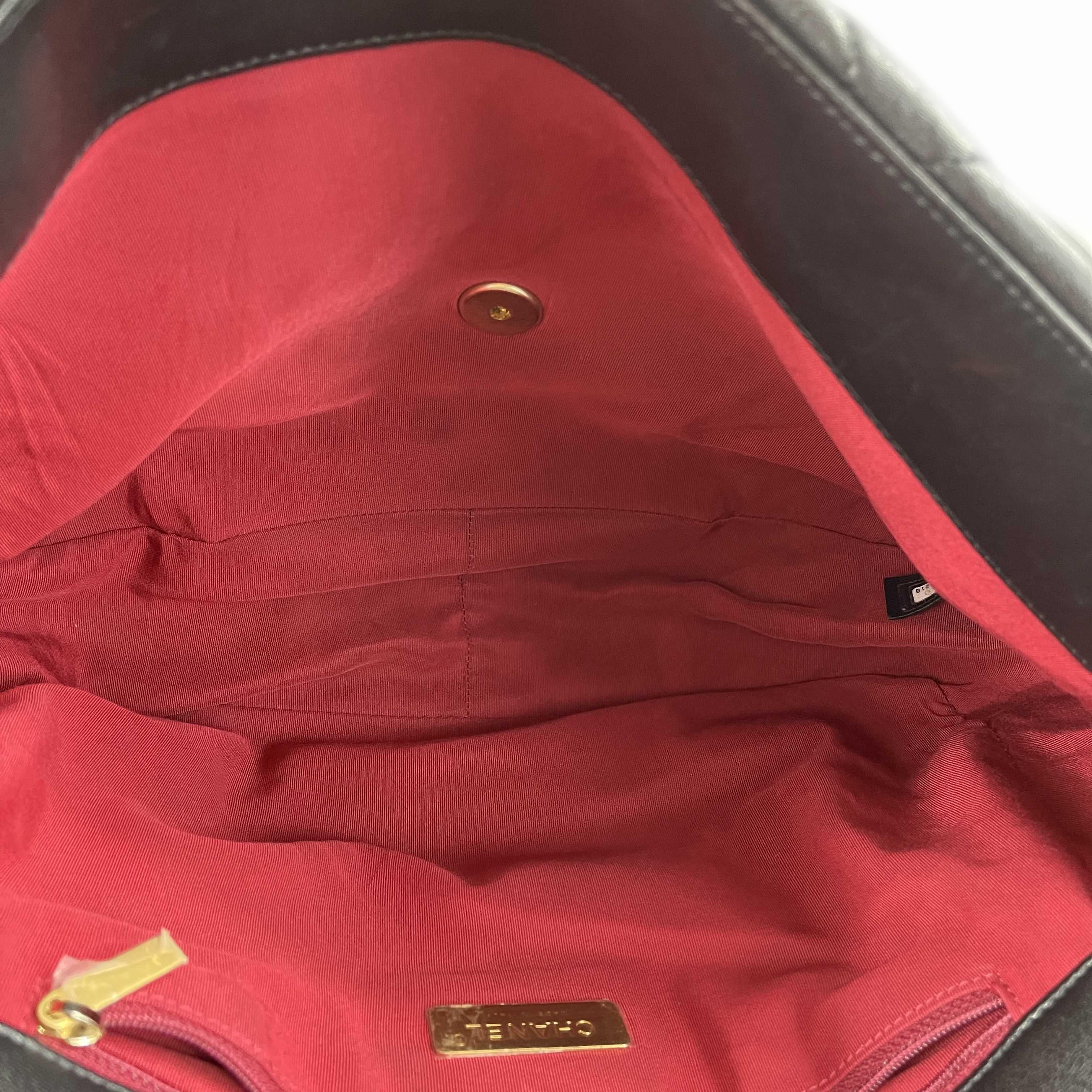 chanel 19 bag 30cm