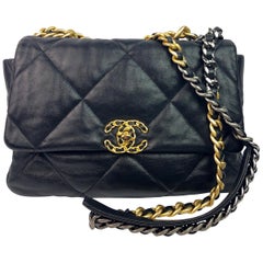Chanel 19 Flap Bag 20s Black Goatskin 