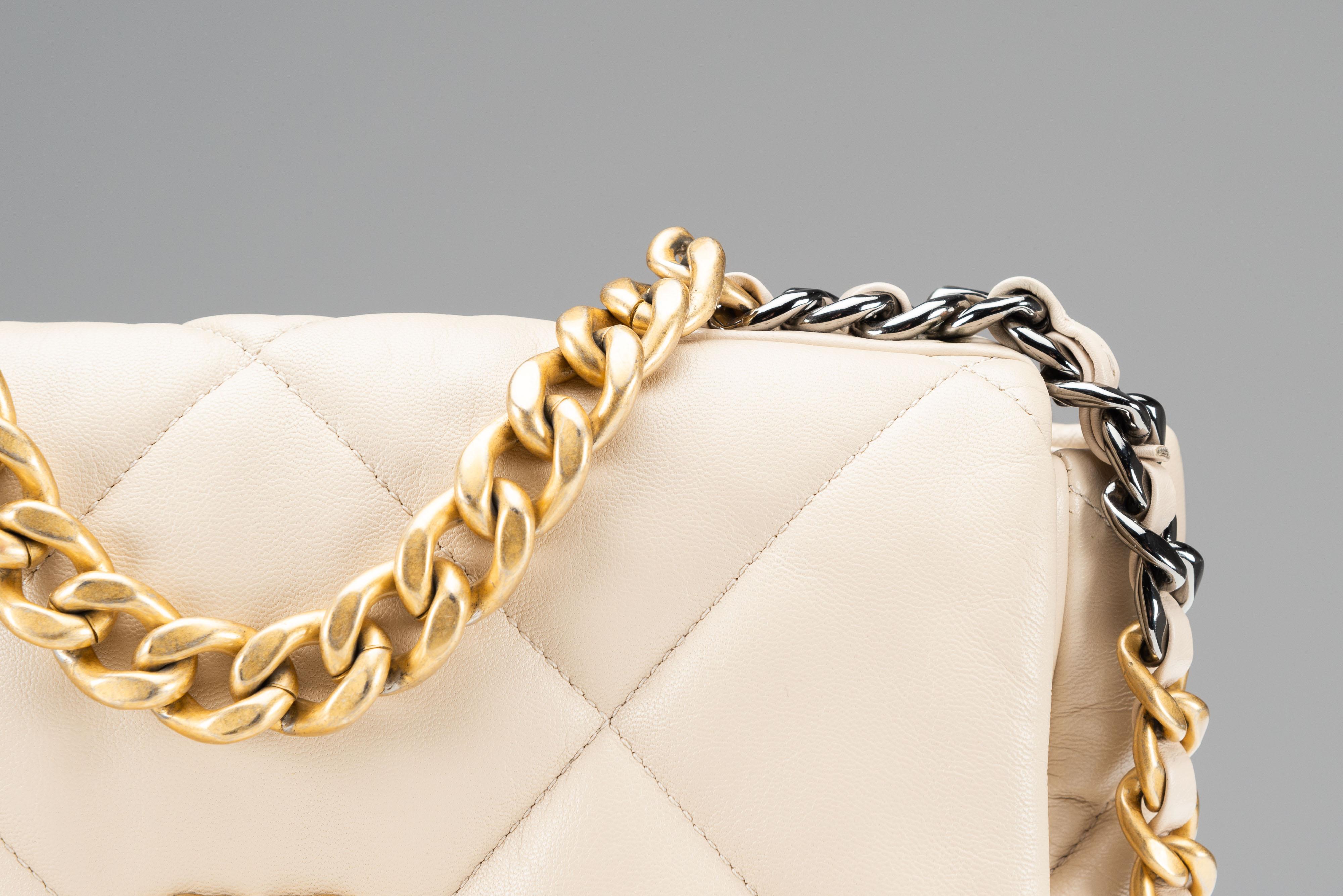 Chanel 19 Flap Bag Cream Quilted Lambskin Leather 5