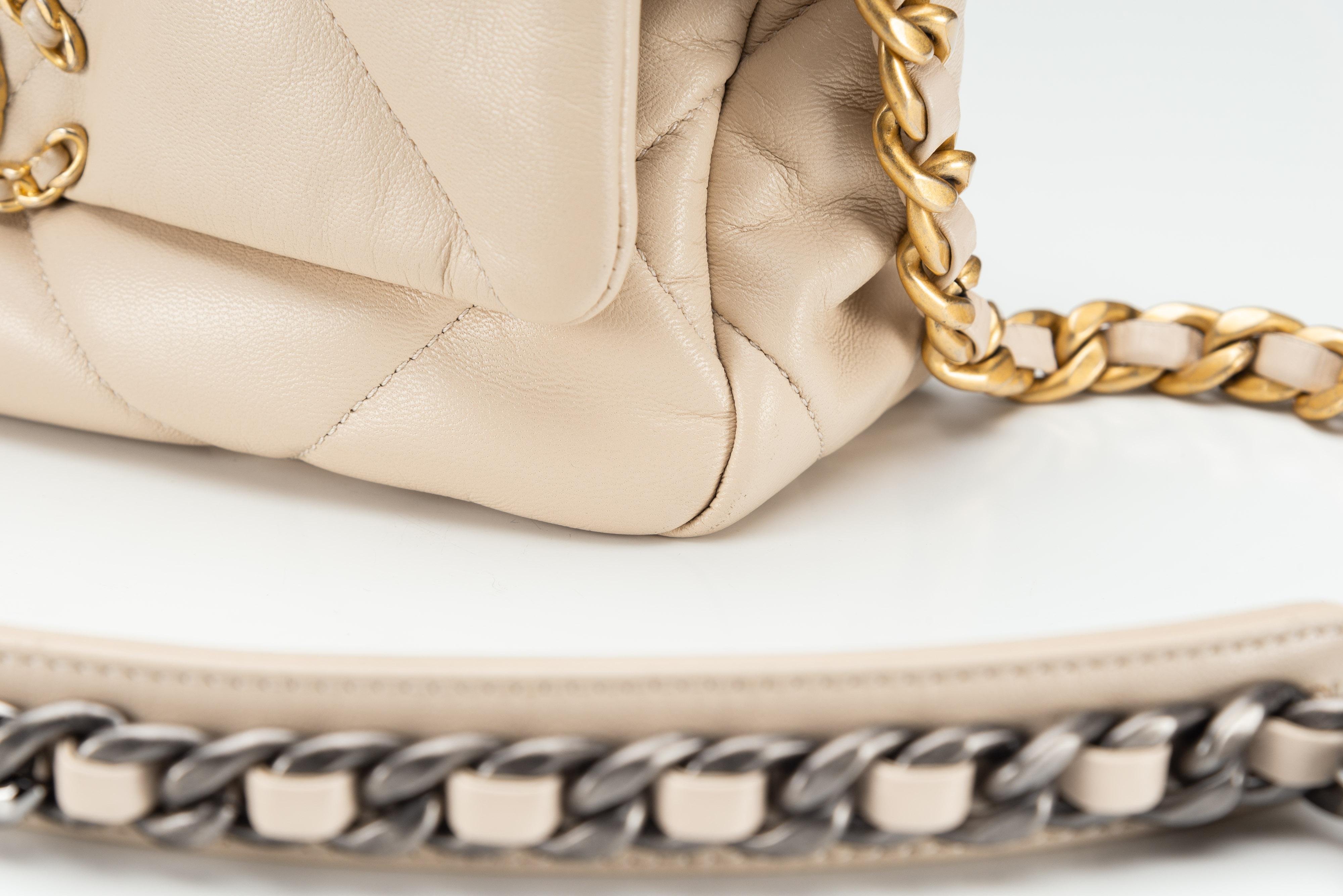 Chanel 19 Flap Bag Cream Quilted Lambskin Leather 7