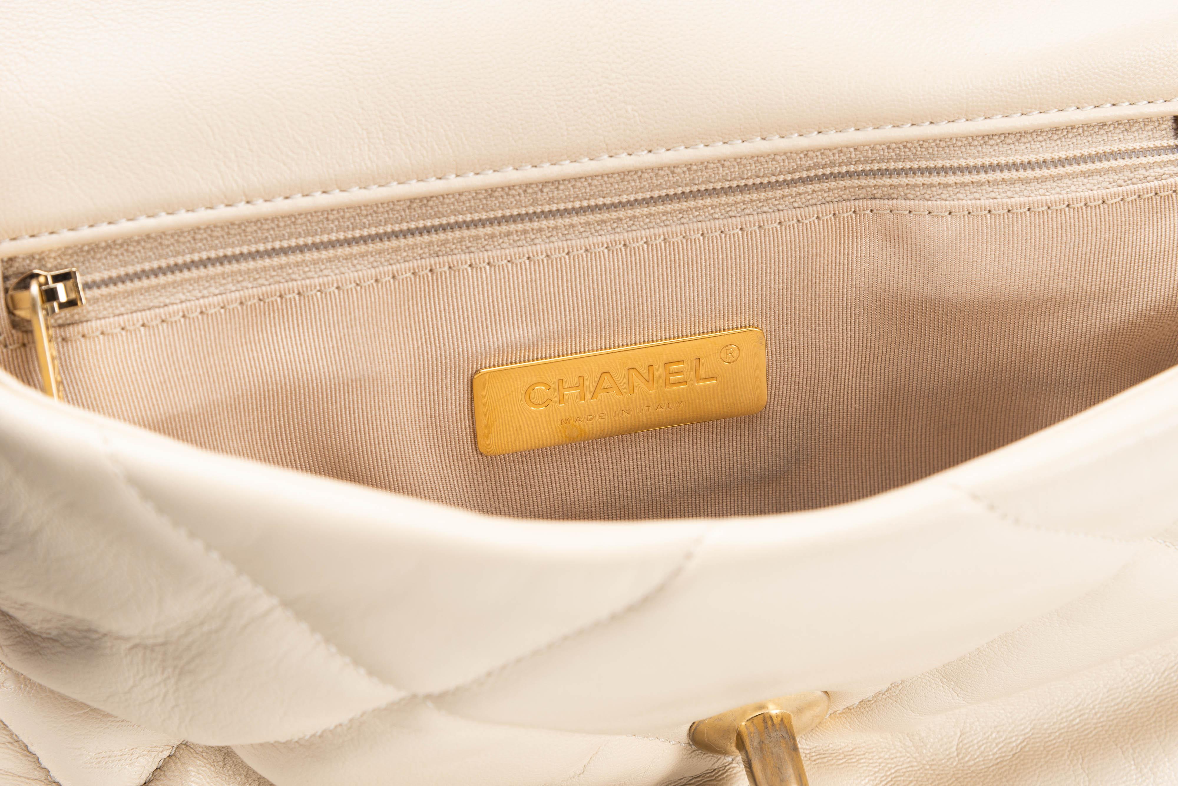 Chanel 19 Flap Bag Cream Quilted Lambskin Leather 10