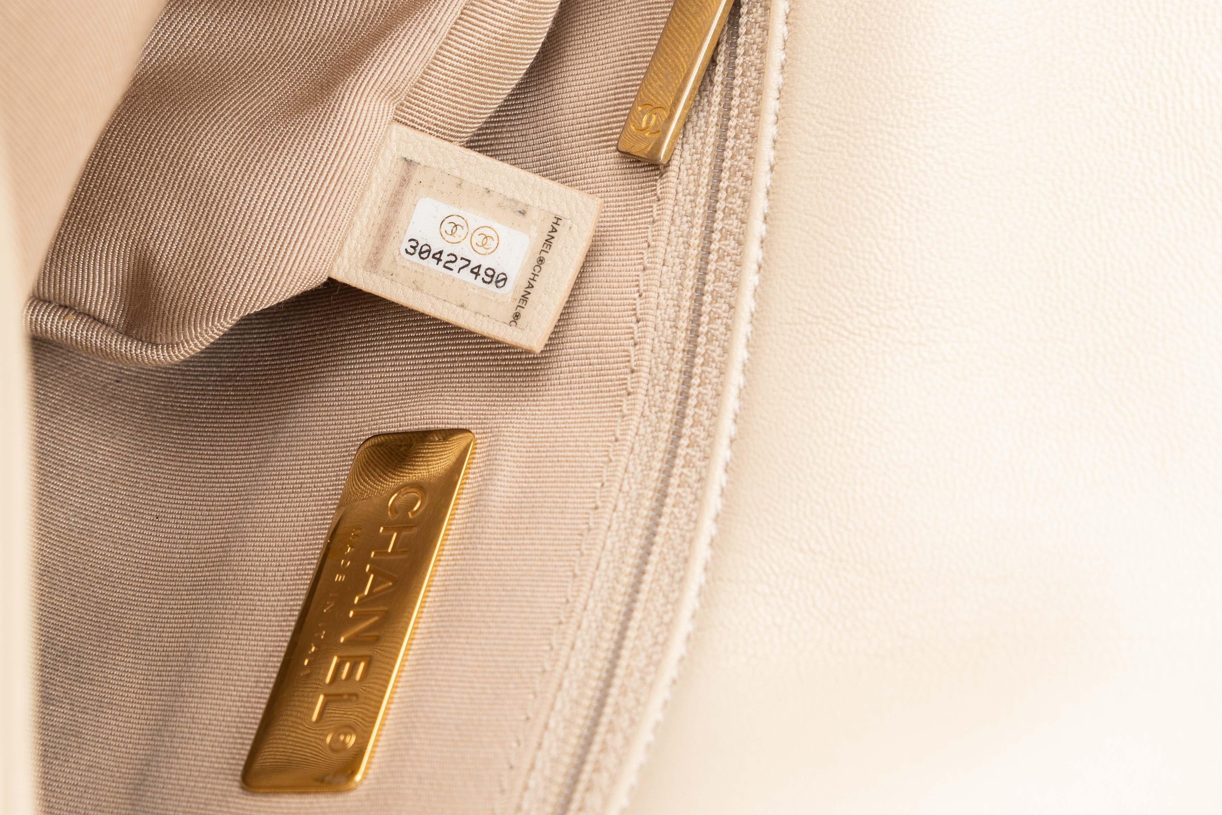 Chanel 19 Flap Bag Cream Quilted Lambskin Leather 13