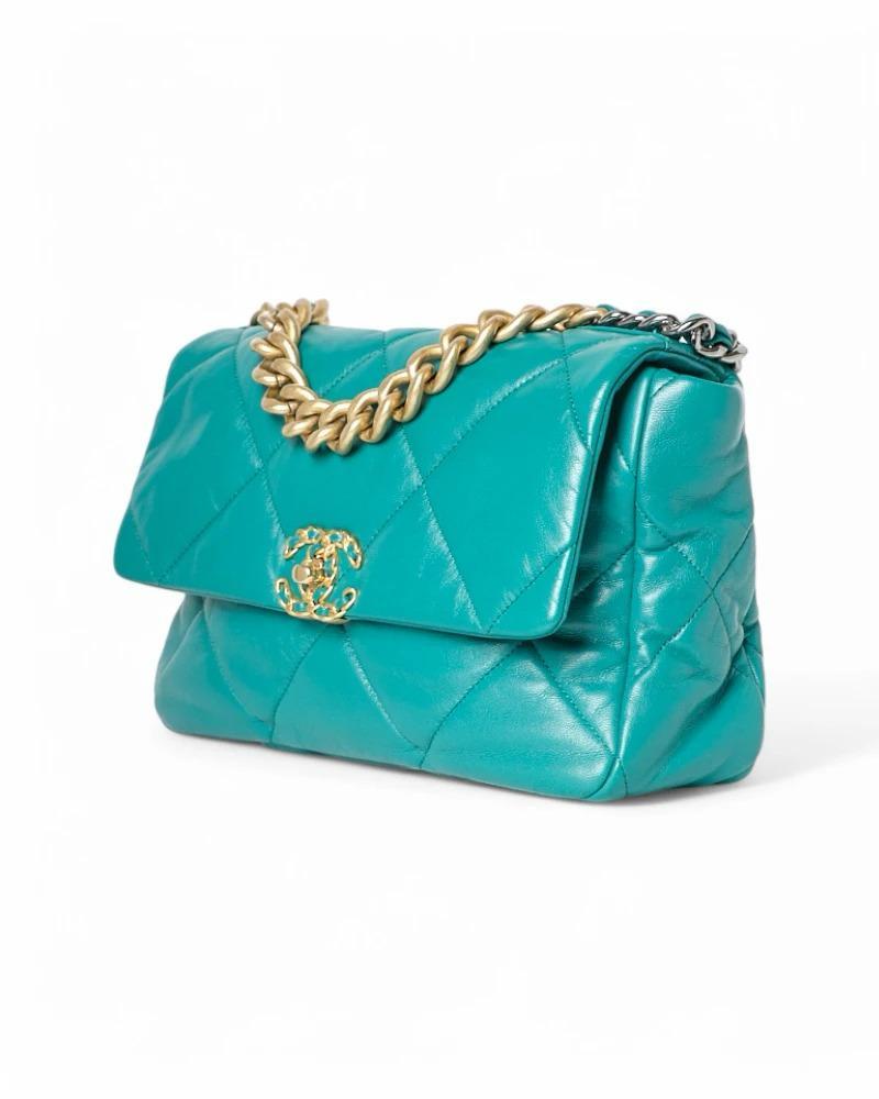 Chanel 19 Flap Bag Grande Turquesa Blue en venta