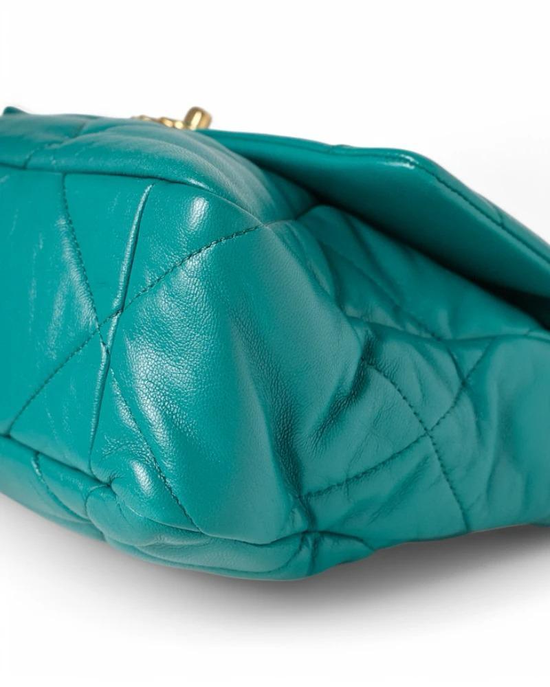 Chanel 19 Flap Bag Grande Turquesa en venta 3
