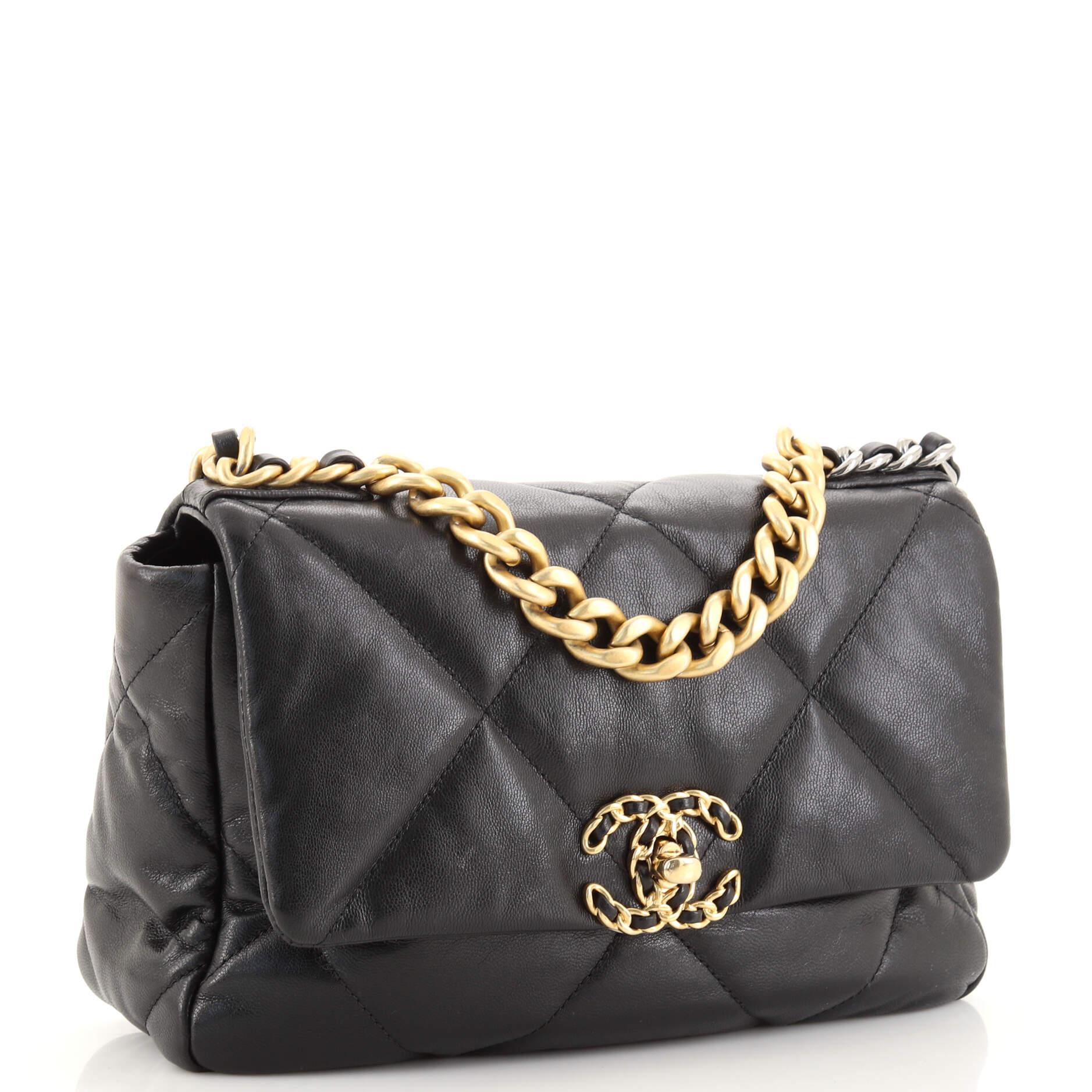 Chanel 19 Flap Bag Quilted Goatskin Medium In Good Condition In NY, NY