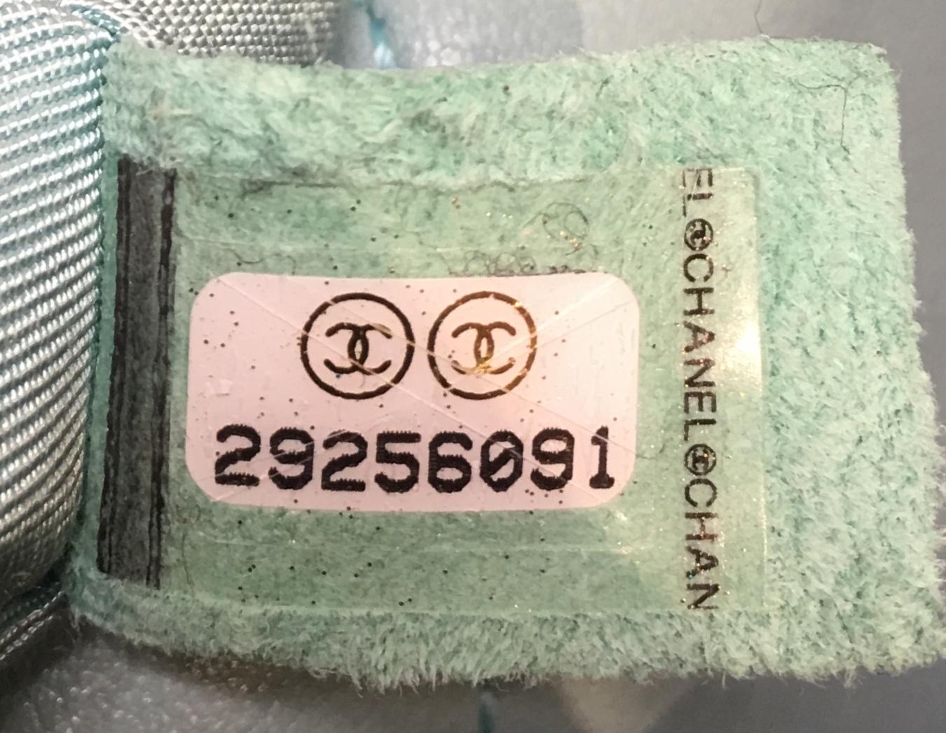 Chanel 19 Klappentasche Gestepptes Lammfell Medium 2
