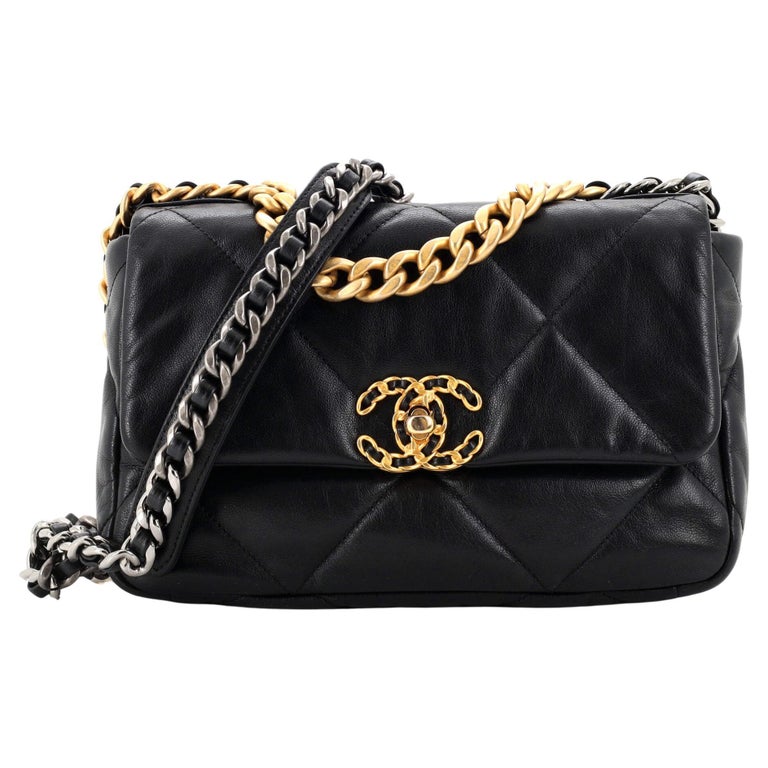 Chanel Bag Large Flap 19 Black