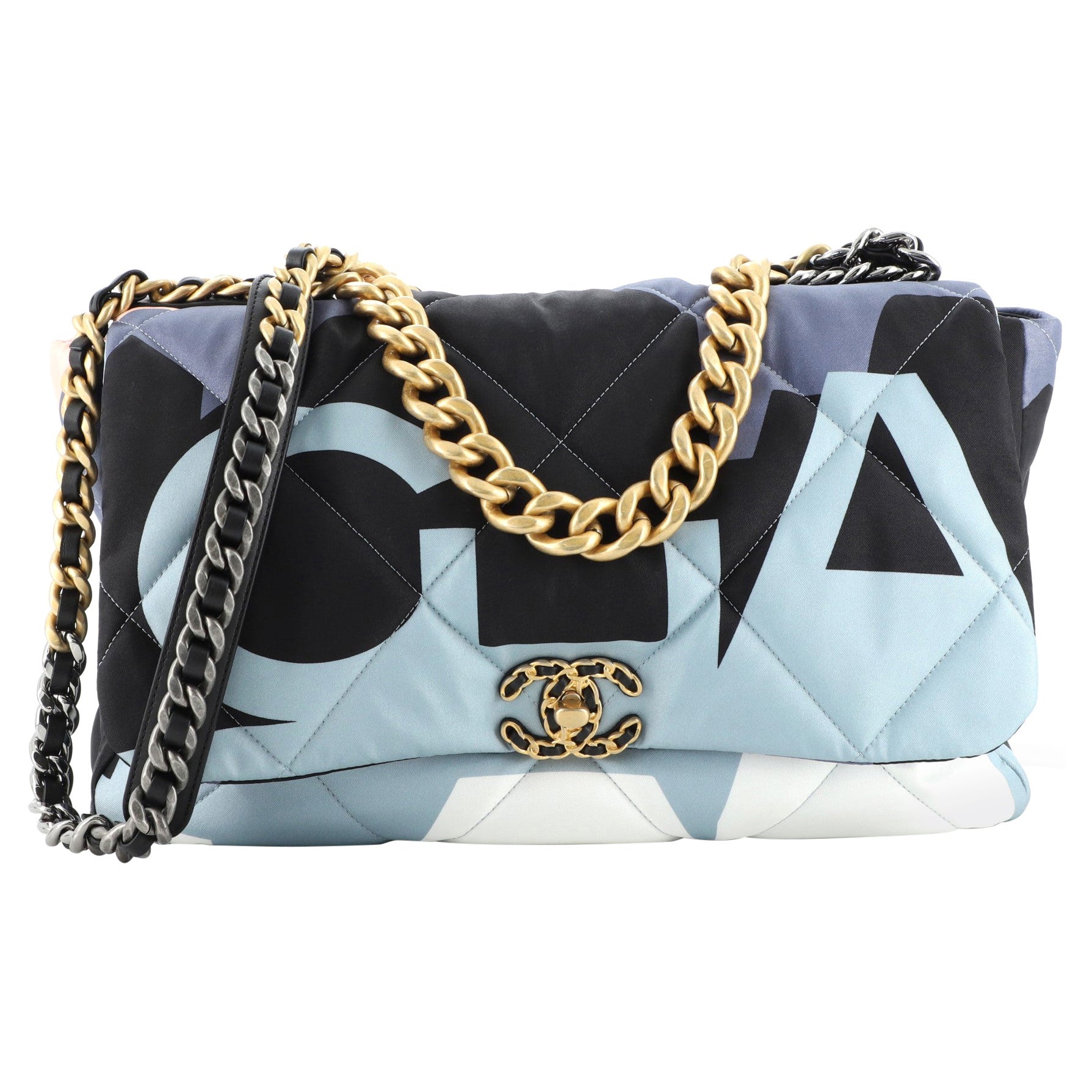 Chanel 19 Klappe Tasche gesteppt gedruckt Seide Maxi