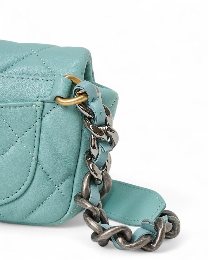 Chanel 19 Klappe Klappe Mini Tiffany im Angebot 8