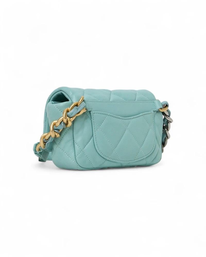 Chanel 19 Klappe Klappe Mini Tiffany im Angebot 1