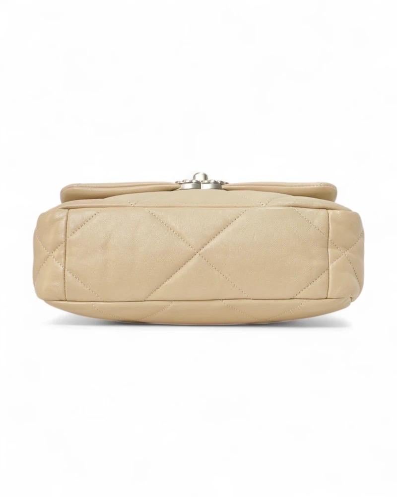 Chanel 19 Flap Small Borsa a Tracolla Trapuntata Pelle Beige For Sale 6