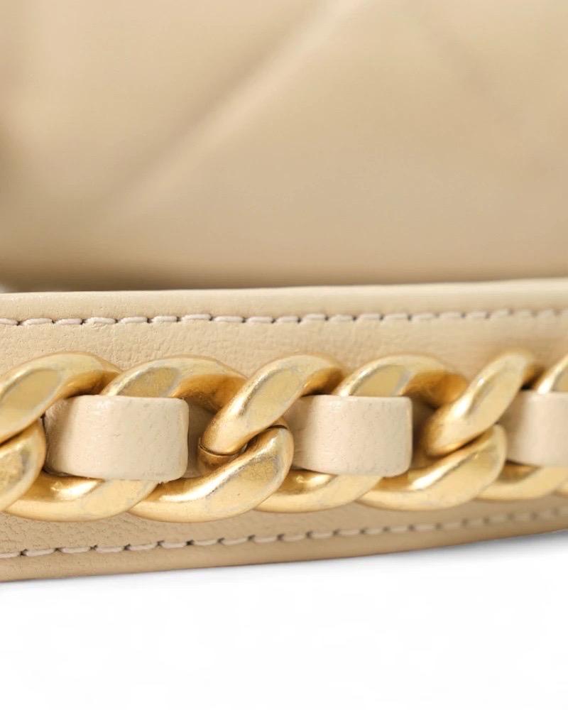 Chanel 19 Flap Small Borsa a Tracolla Trapuntata Pelle Beige For Sale 11