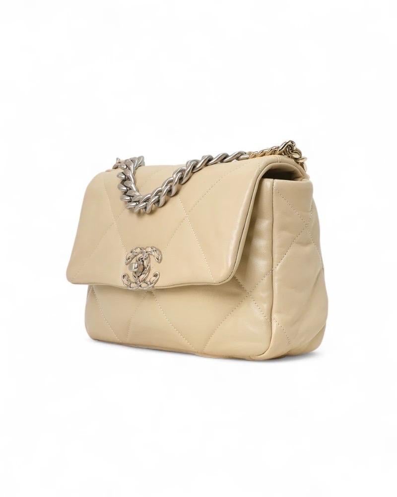 Chanel 19 Flap Small Borsa a Tracolla Trapuntata Pelle Beige For Sale 1