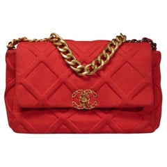 CHANEL, 19 in red canvas