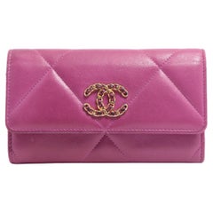 Used Chanel 19 Lambskin Compact Medium Wallet Purple