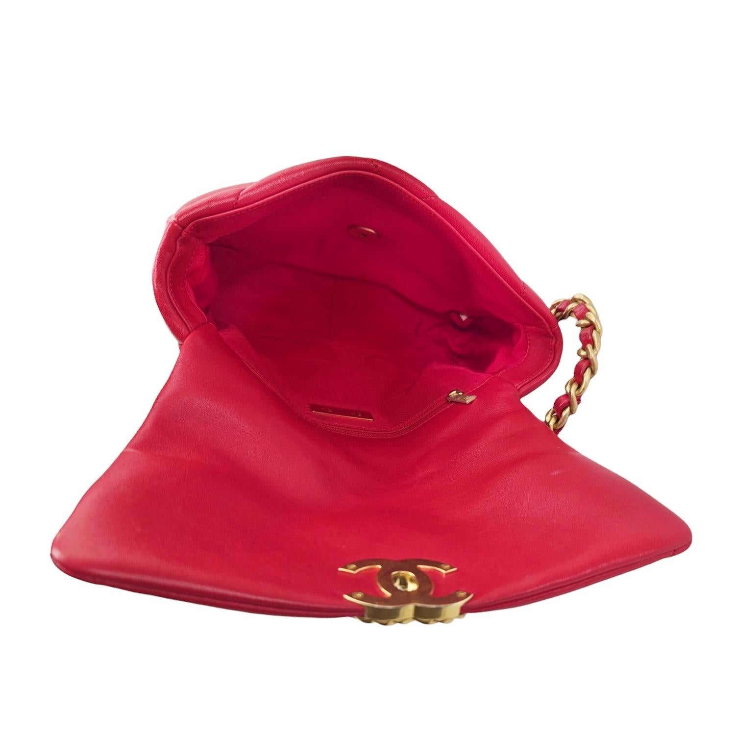 Chanel 19 Lambskin Quilted Medium Flap Bag Red For Sale 2