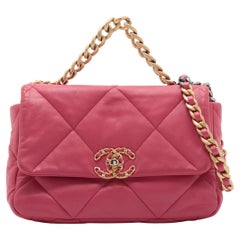 Chanel 19 Borsa a tracolla con catena in pelle d'agnello rosa caldo