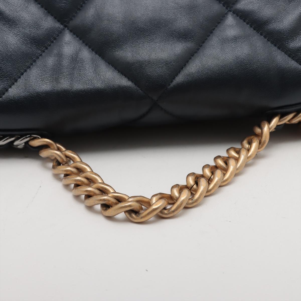 Chanel 19 Matelasse Lambskin Chain Shoulder Bag Navy Blue For Sale 1