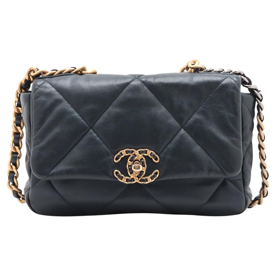 Chanel 19 Matelasse Lambskin Chain Shoulder Bag Navy Blue For Sale
