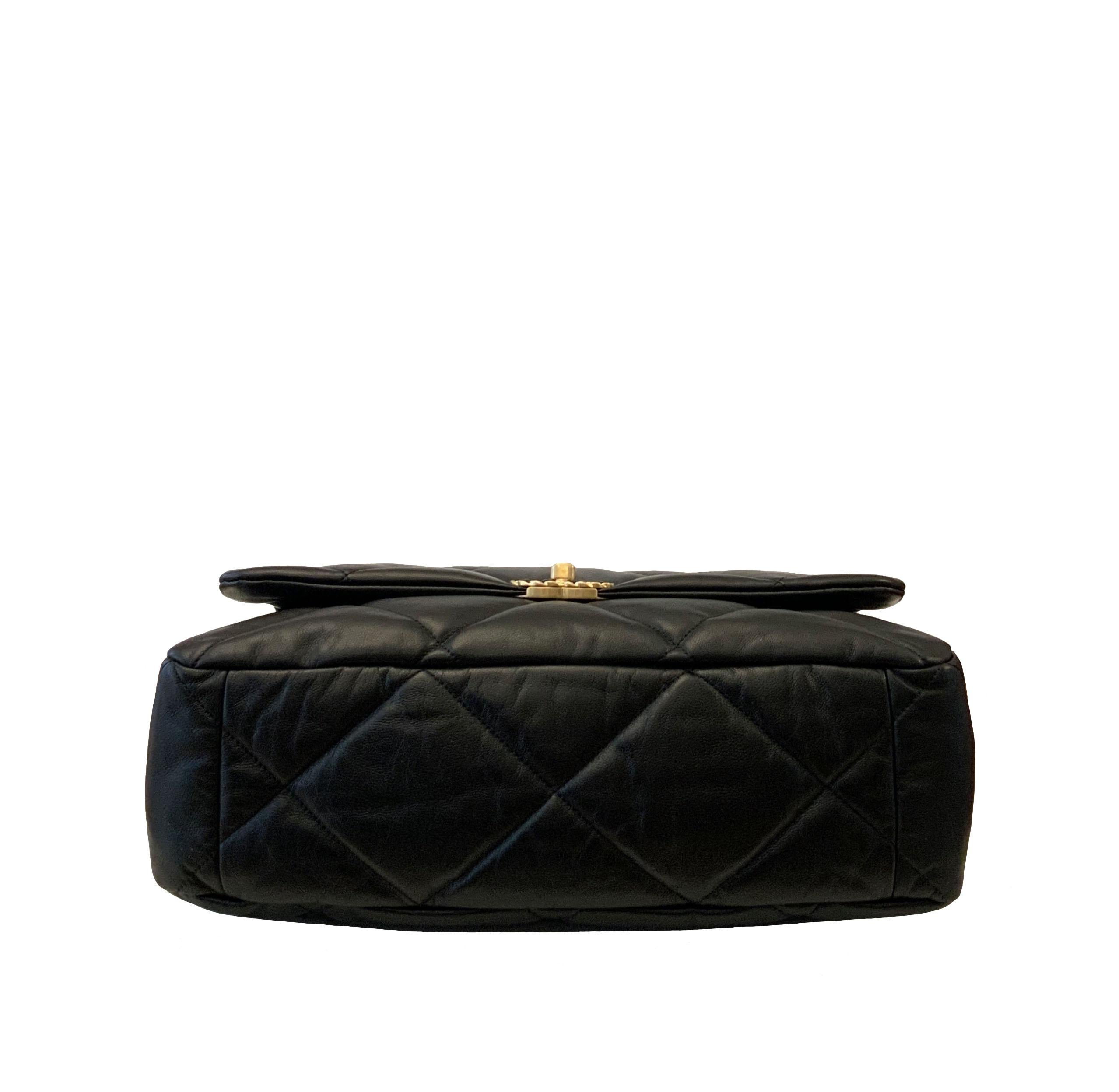 Chanel 19 Maxi Flap Bag at 1stDibs | chanel 19 maxi handbag, maxi ...