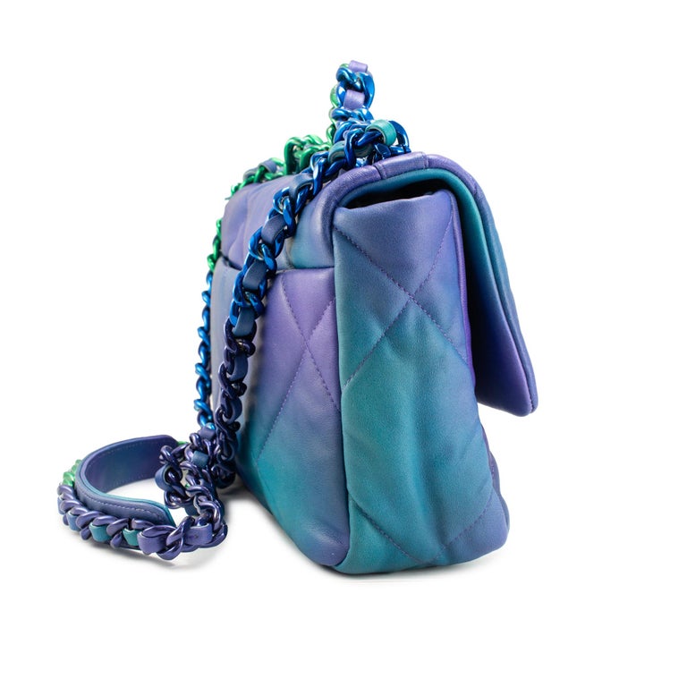 Chanel 19 Medium Tie-Dye Quilted Calfskin Mixed Chain Shoulder Bag, image 4 of 14