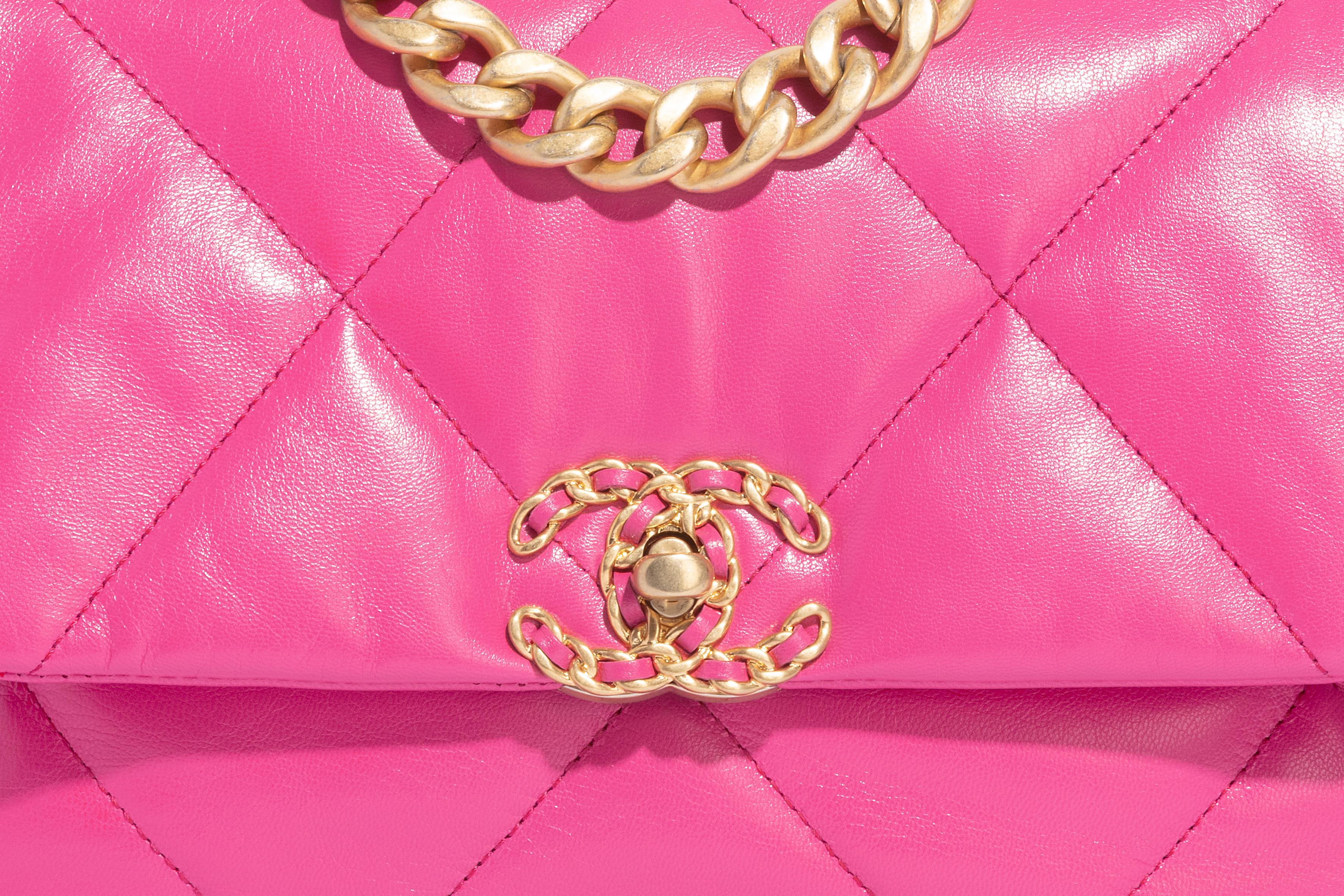 Women's Chanel 19 Neon Pink Handbag