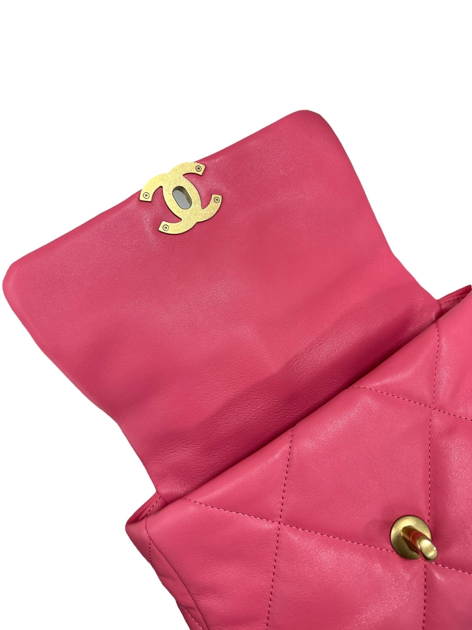 Chanel 19 Piccola Rosa Borsa a Tracolla 2020 en vente 11