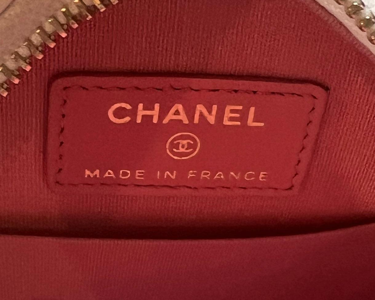 Chanel 19 Round White Cannage Leather bag For Sale 5