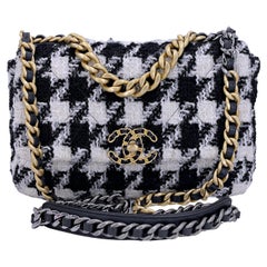 Chanel 19 Small Medium Houndstooth Tweed Flap Bag 67226 For Sale at 1stDibs